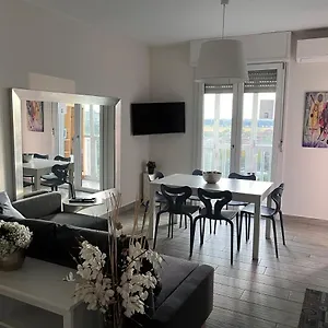 appartamento-panoramico-vicino-a-fiere-e-stadio.it-lombardy.com/