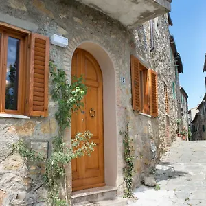 la-casetta-di-brunello.it-tuscanyhotel.com/